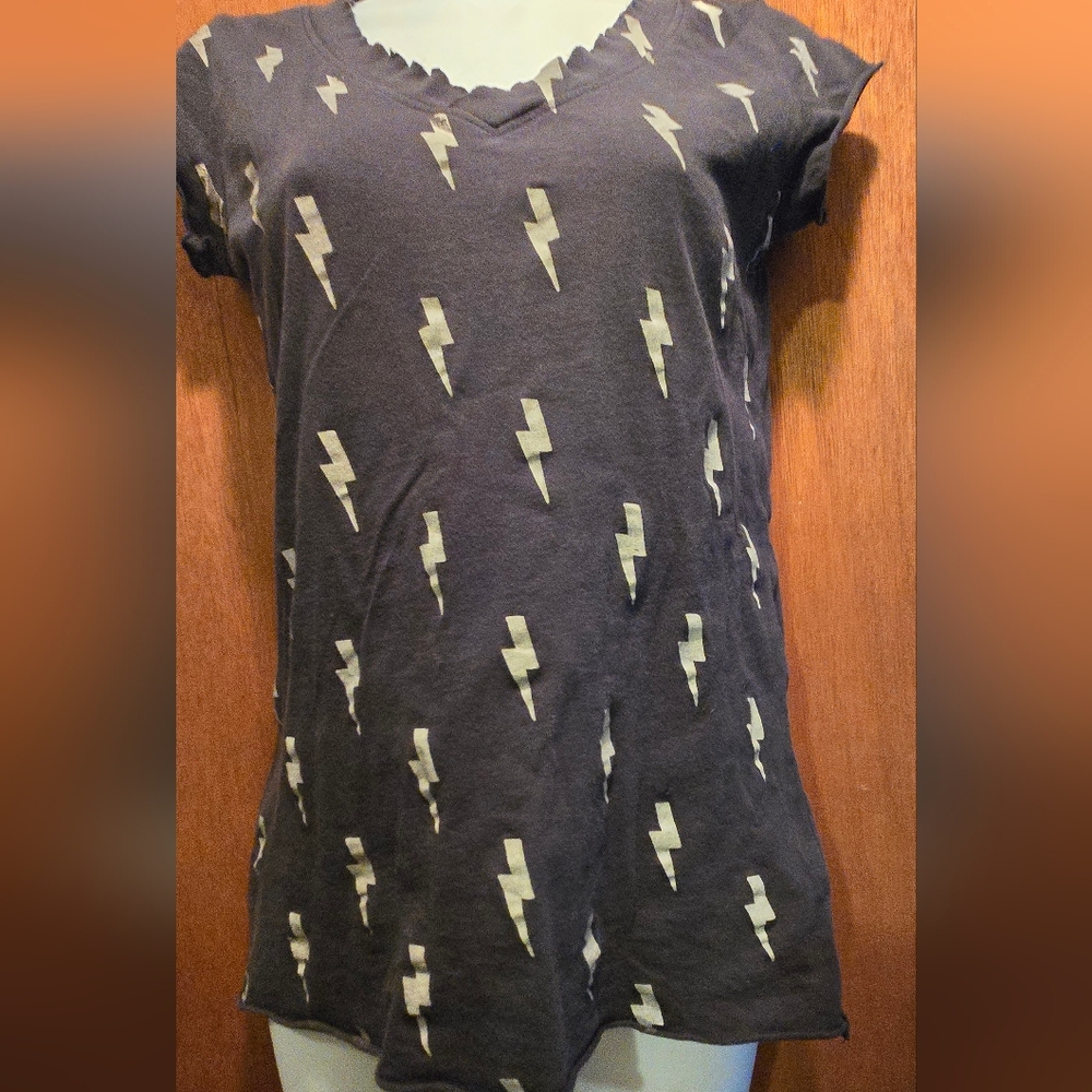 Heritage 1981 Black Lightning Bolt Tee SzM - Picture 2 of 8